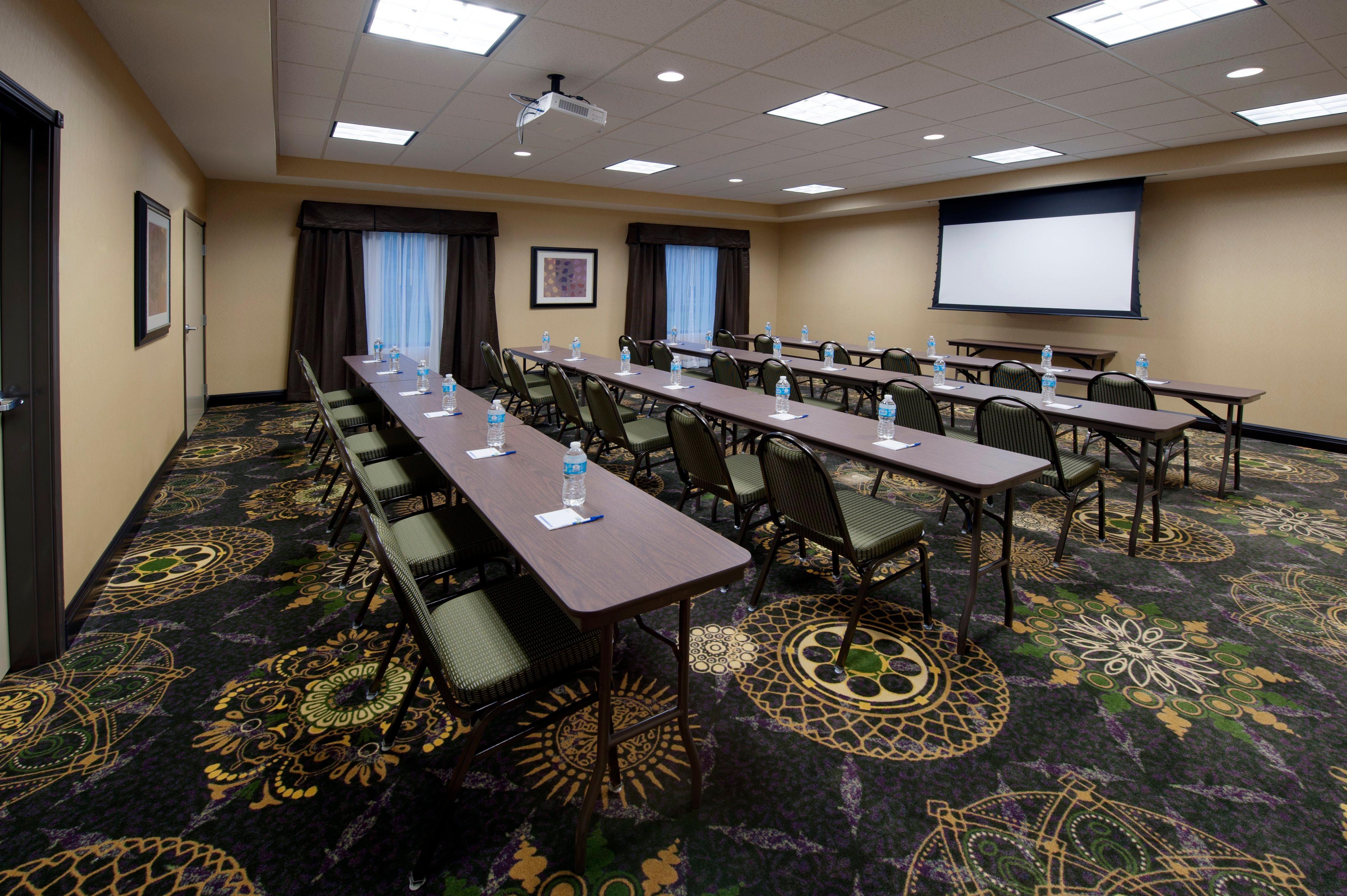 Holiday Inn Express Hotel & Suites Clearfield By Ihg Extérieur photo