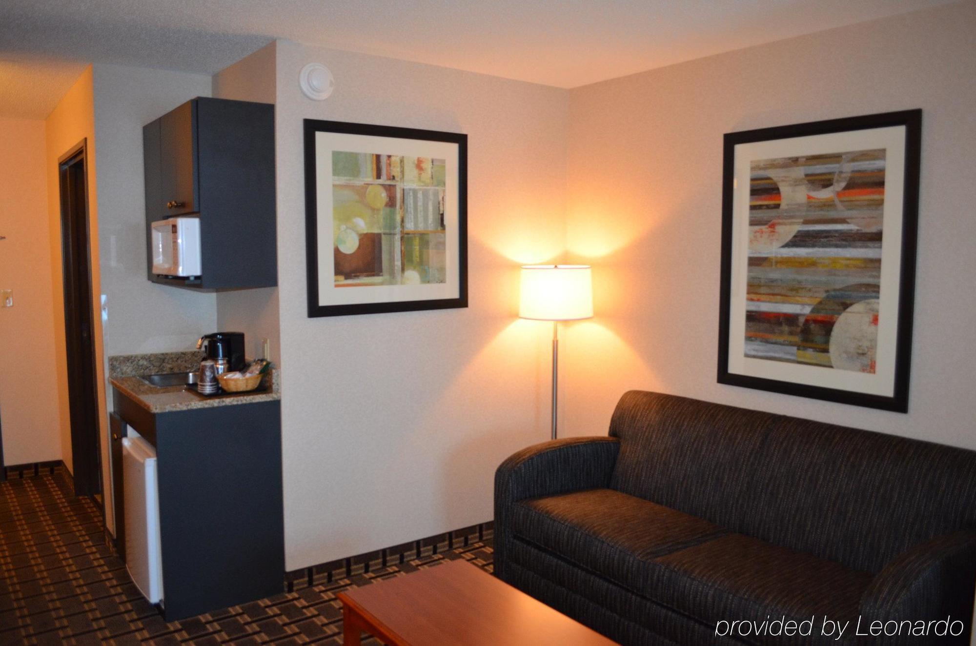 Holiday Inn Express Hotel & Suites Clearfield By Ihg Extérieur photo